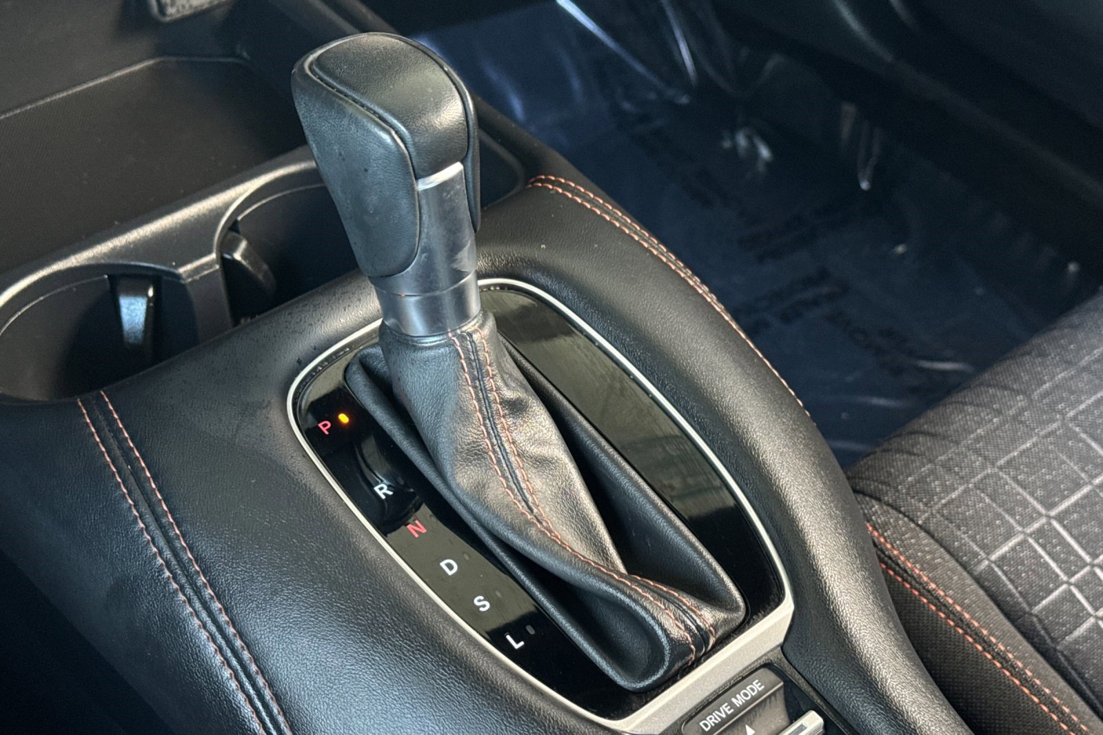 Used 2024 Honda HR-V Sport image 16