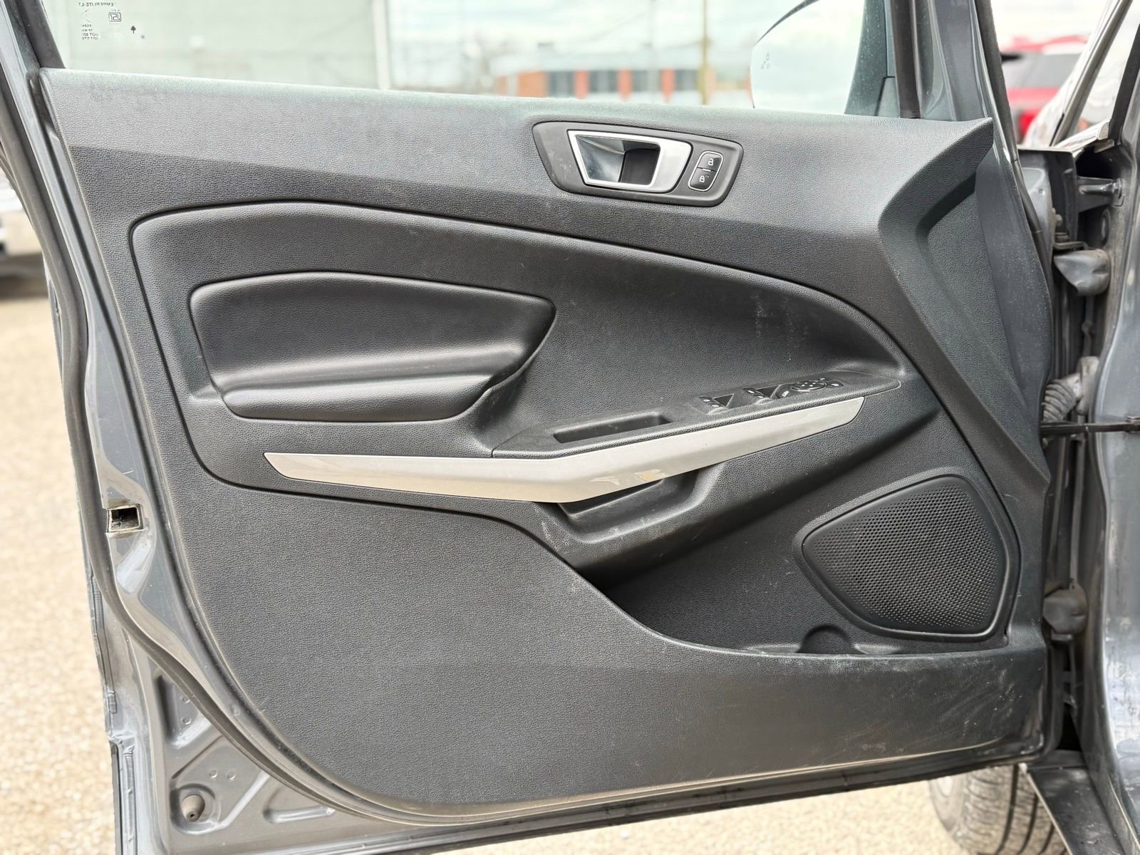 Used 2020 Ford EcoSport Titanium image 13