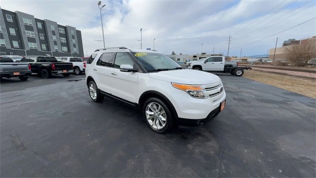 Used 2014 Ford Explorer Limited w/ Equipment Group 301A image 2