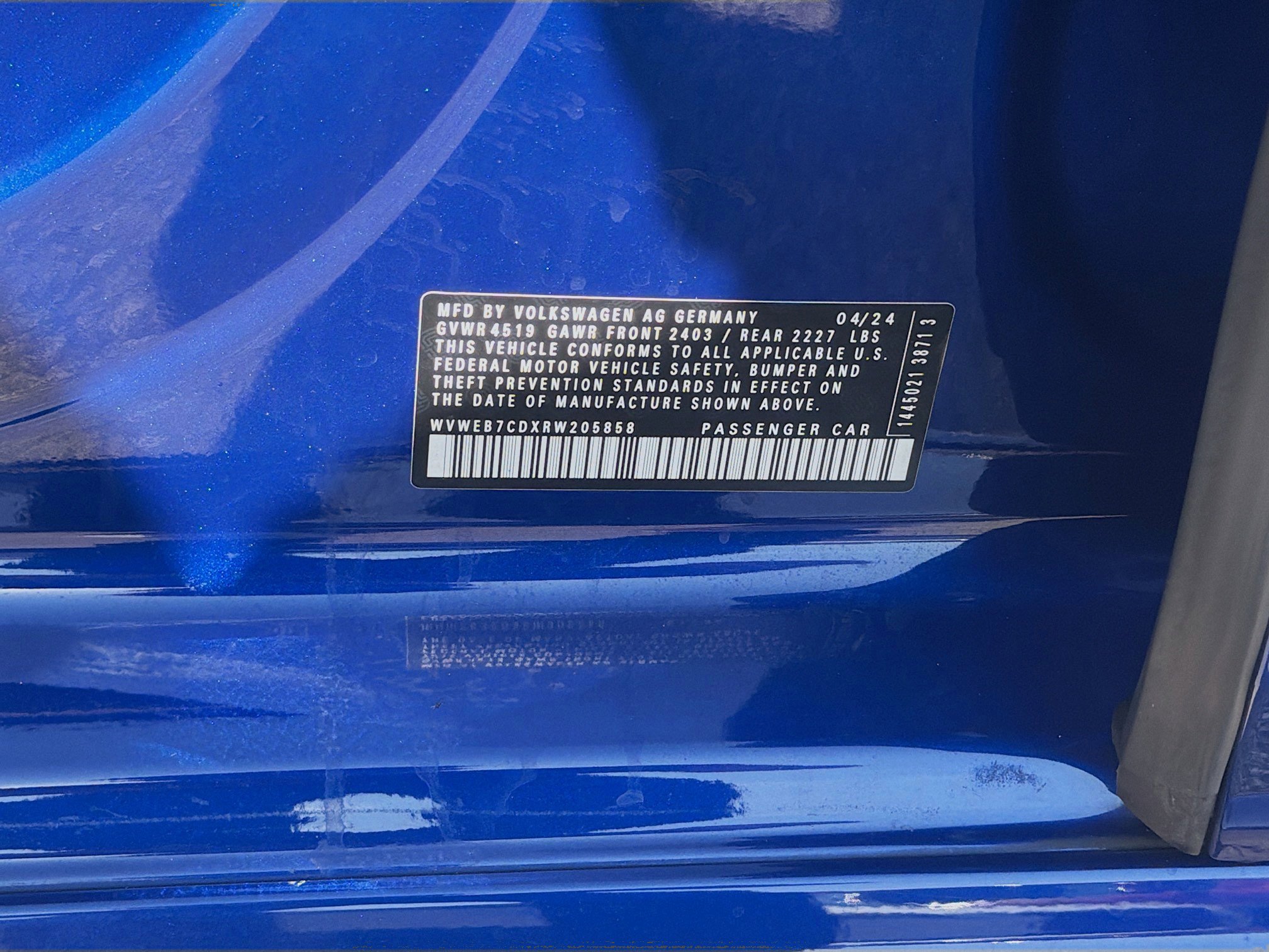 Used 2024 Volkswagen Golf R AWD/4WD image 39