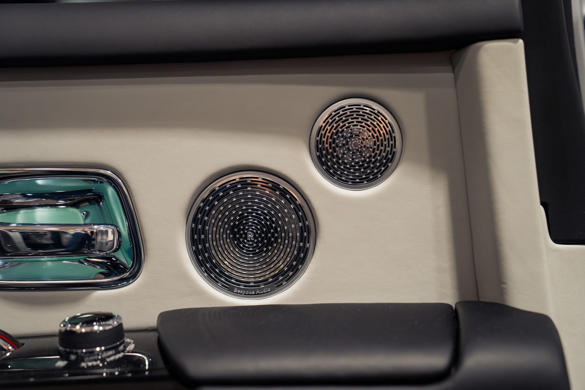 Used 2020 Rolls-Royce Phantom Sedan RWD image 61