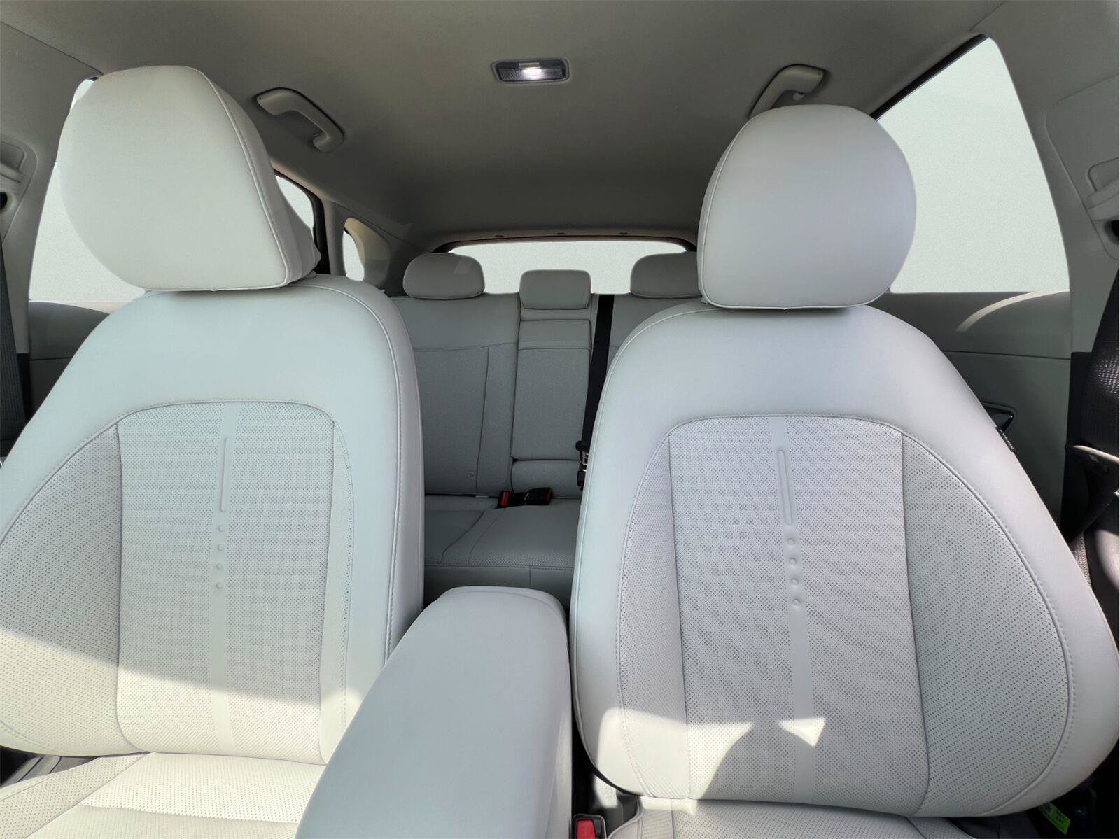 New 2026 Hyundai Kona SEL Premium FWD image 25