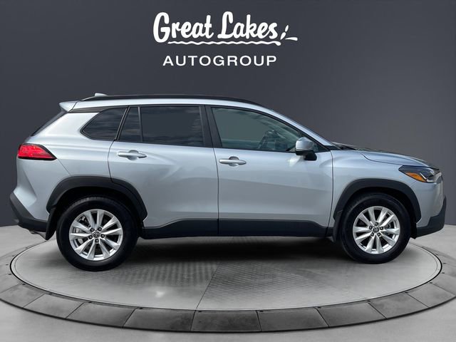 Used 2023 Toyota Corolla Cross LE image 6