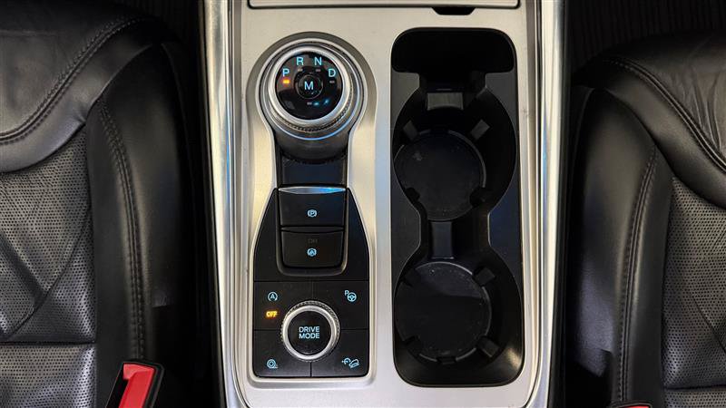 Used 2021 Ford Explorer Platinum w/ Equipment Group 601A AWD/4WD image 26