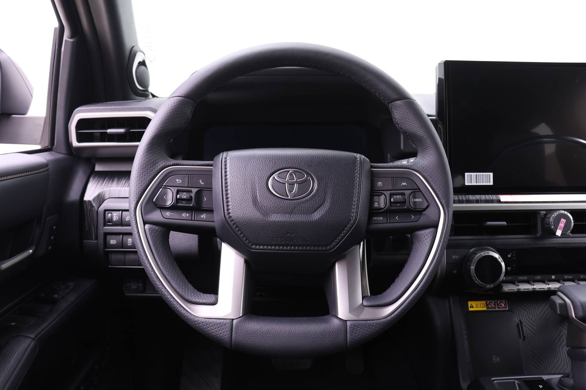 New 2025 Toyota 4Runner 4WD image 12