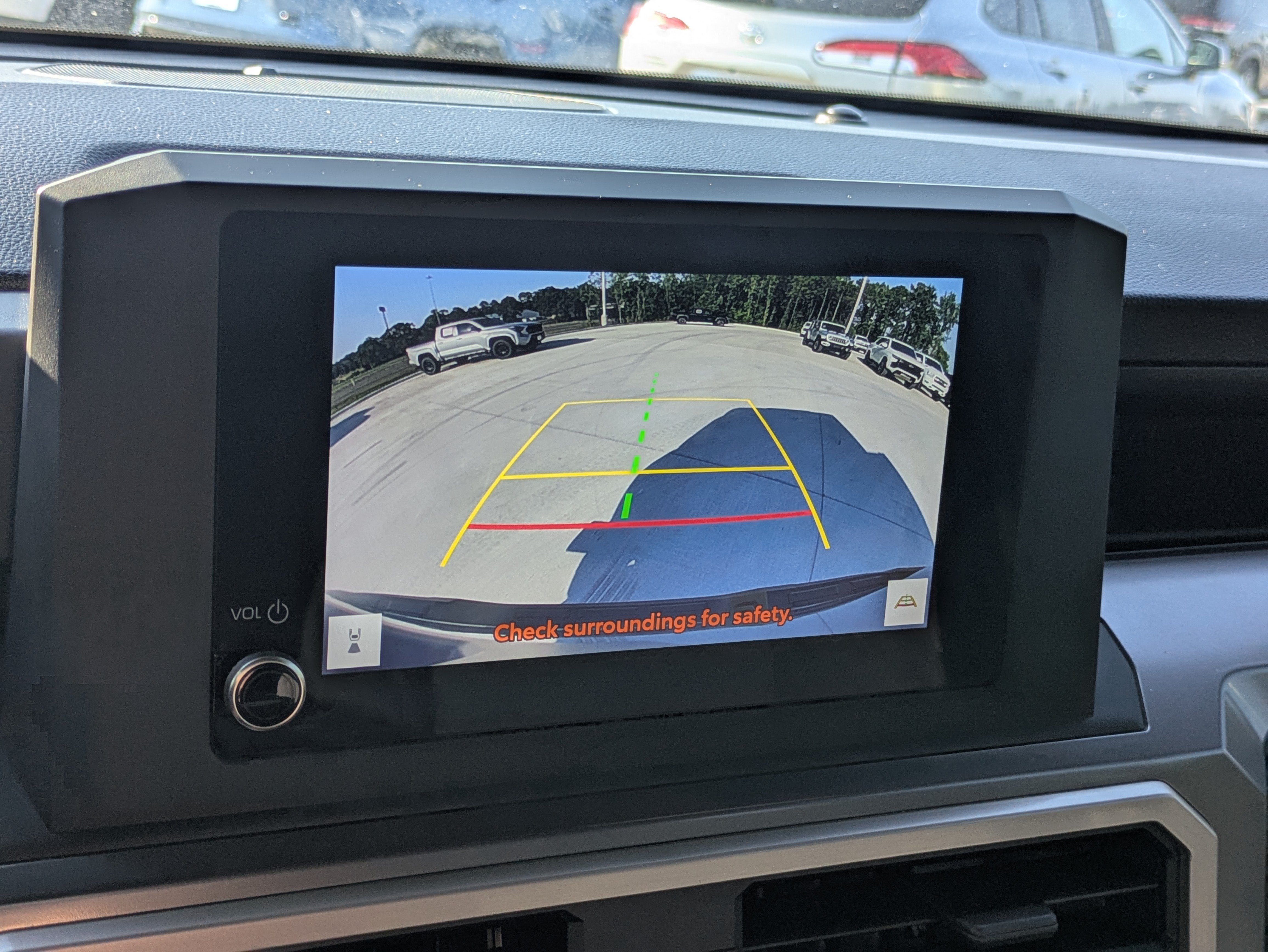 Certified 2025 Toyota Tacoma SR5 AWD/4WD image 20
