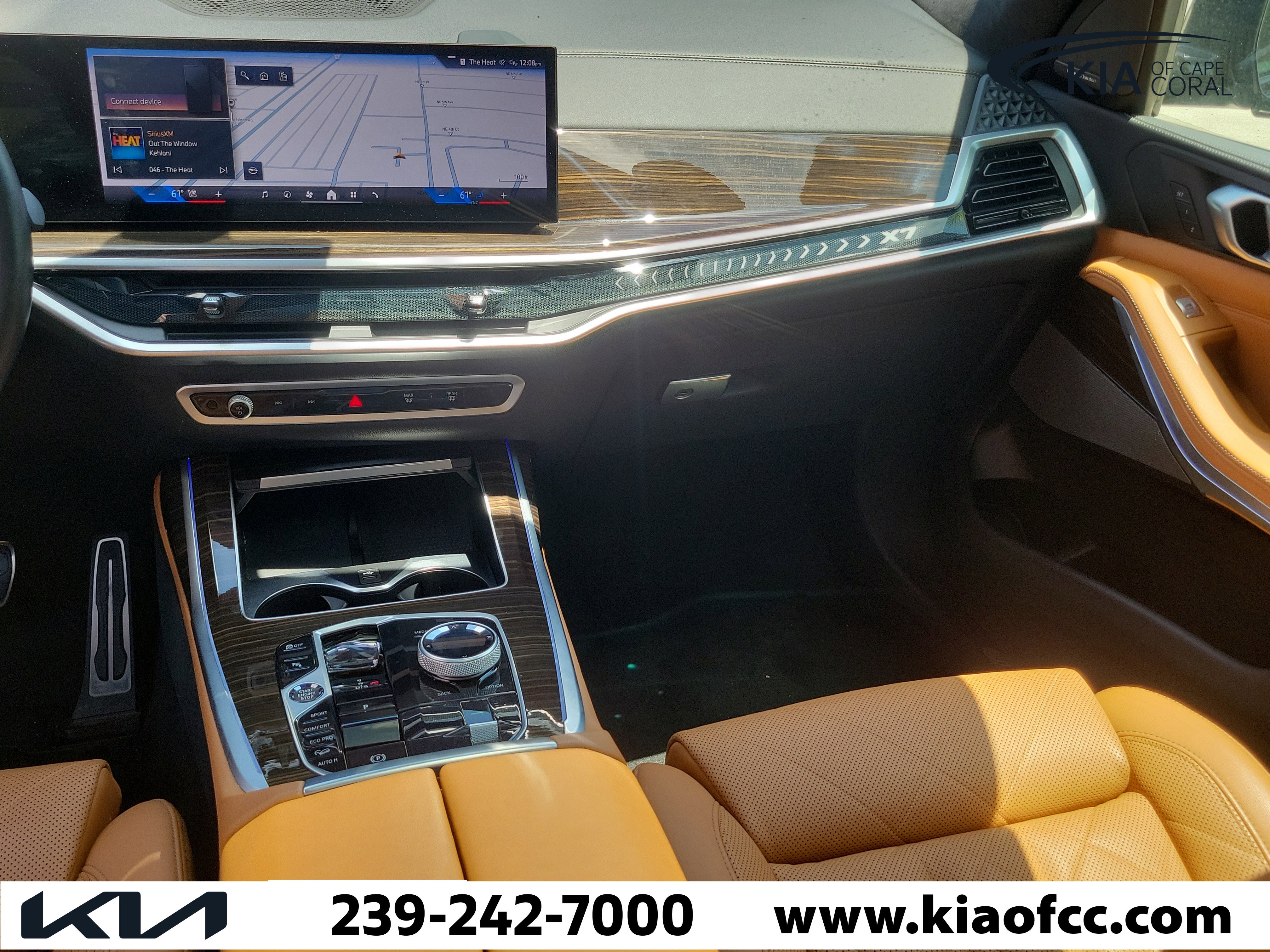 Used 2024 BMW X7 xDrive40i w/ M Sport Package image 19