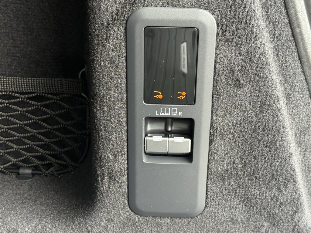 New 2025 Land Rover Range Rover Sport Dynamic SE image 36