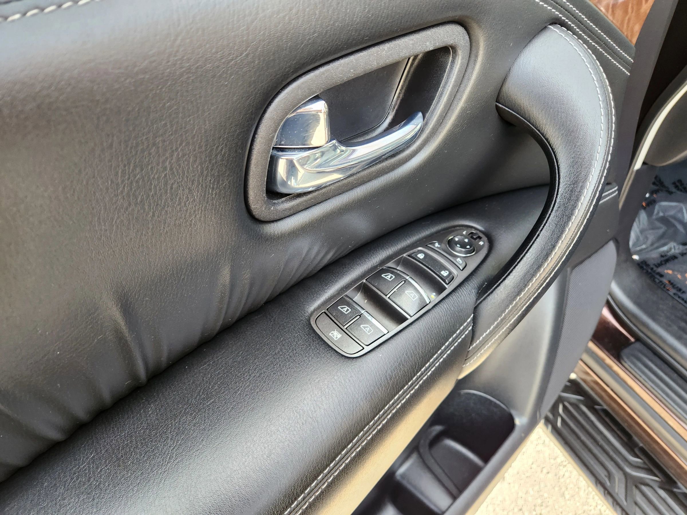 Used 2019 Nissan Armada SL w/ Premium Package image 29