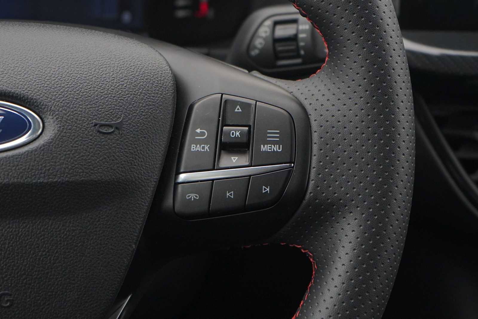 Used 2023 Ford Escape ST-Line w/ Tech Pack #1 FWD image 18