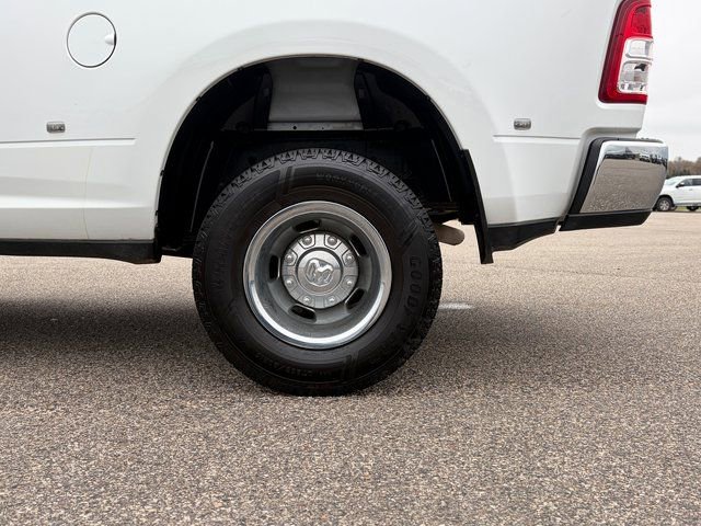 Used 2024 RAM 3500 Big Horn image 11