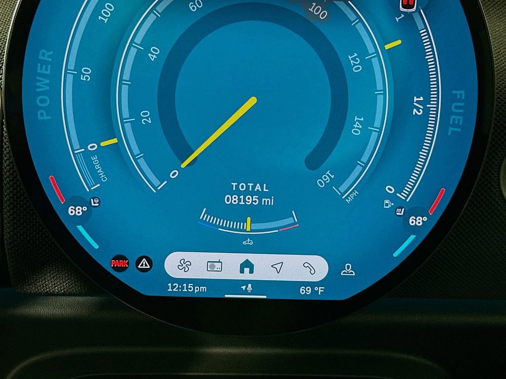 Certified 2025 MINI Cooper 2-Door Hardtop image 12