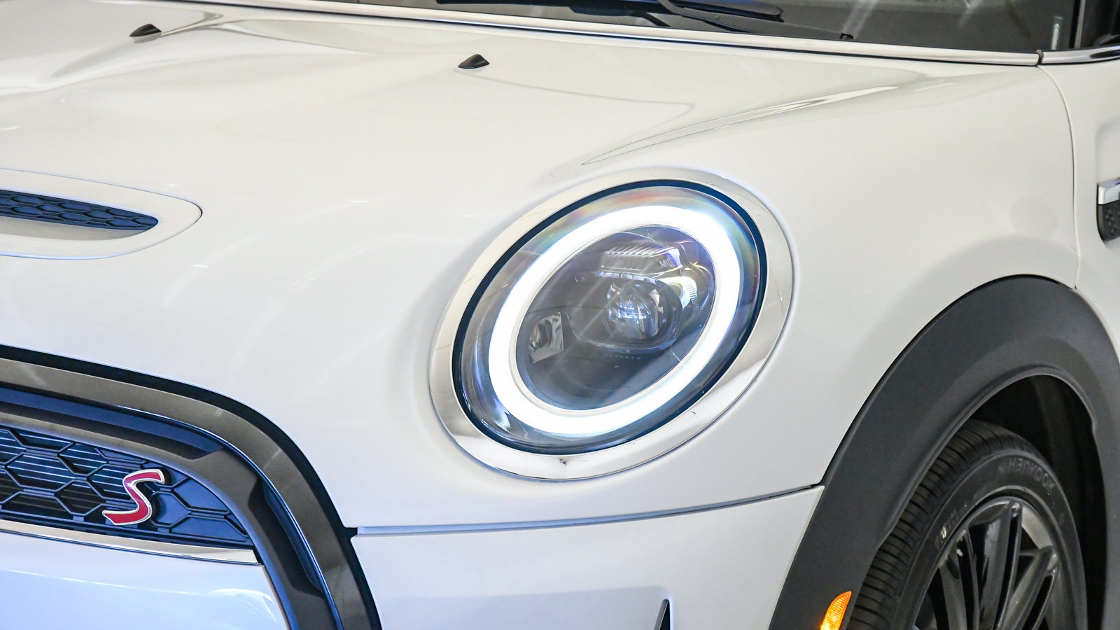 Certified 2024 MINI Cooper S FWD image 8