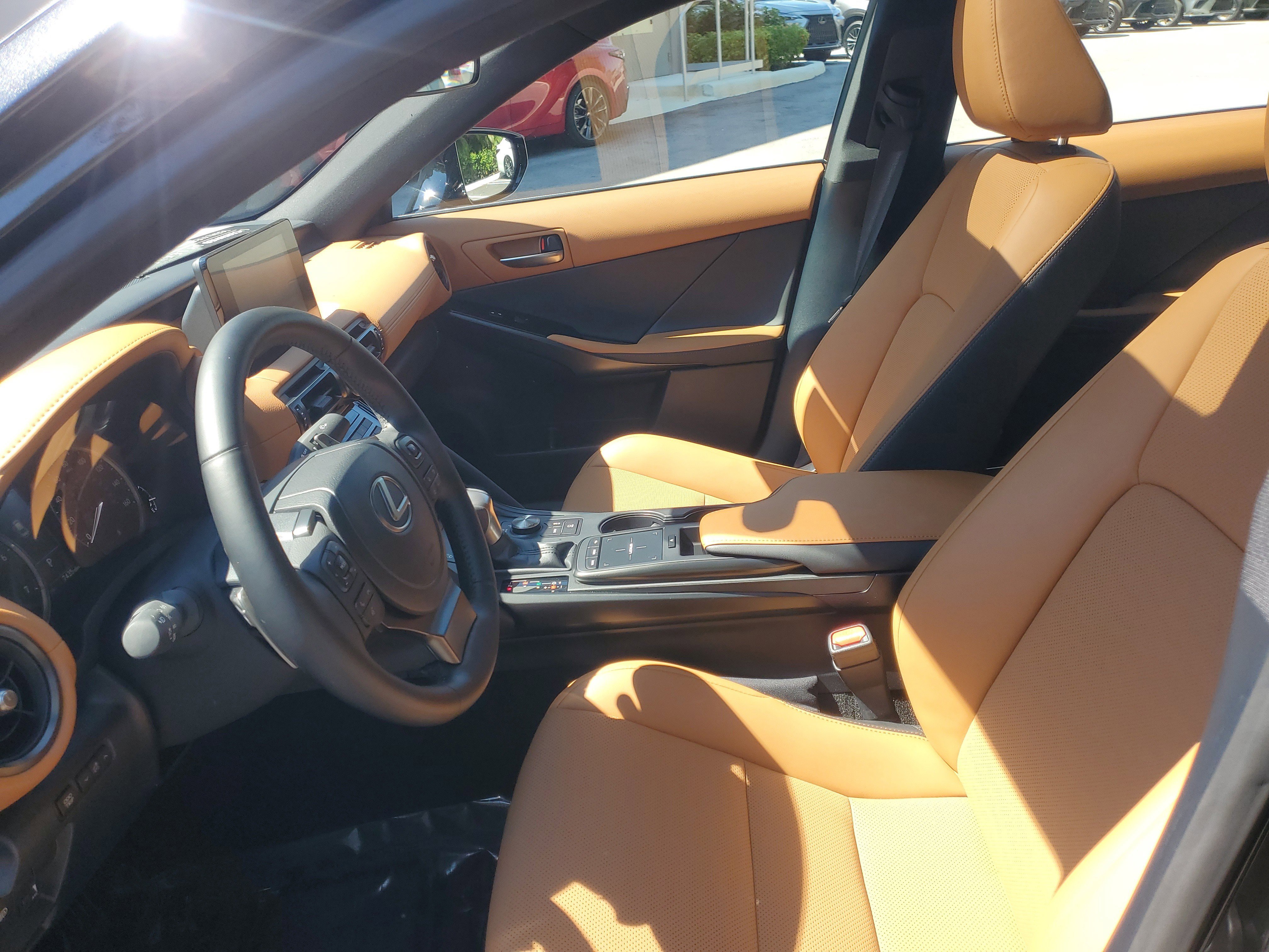 Used 2025 Lexus IS 350 F Sport w/ Accessory Package 2 RWD image 14