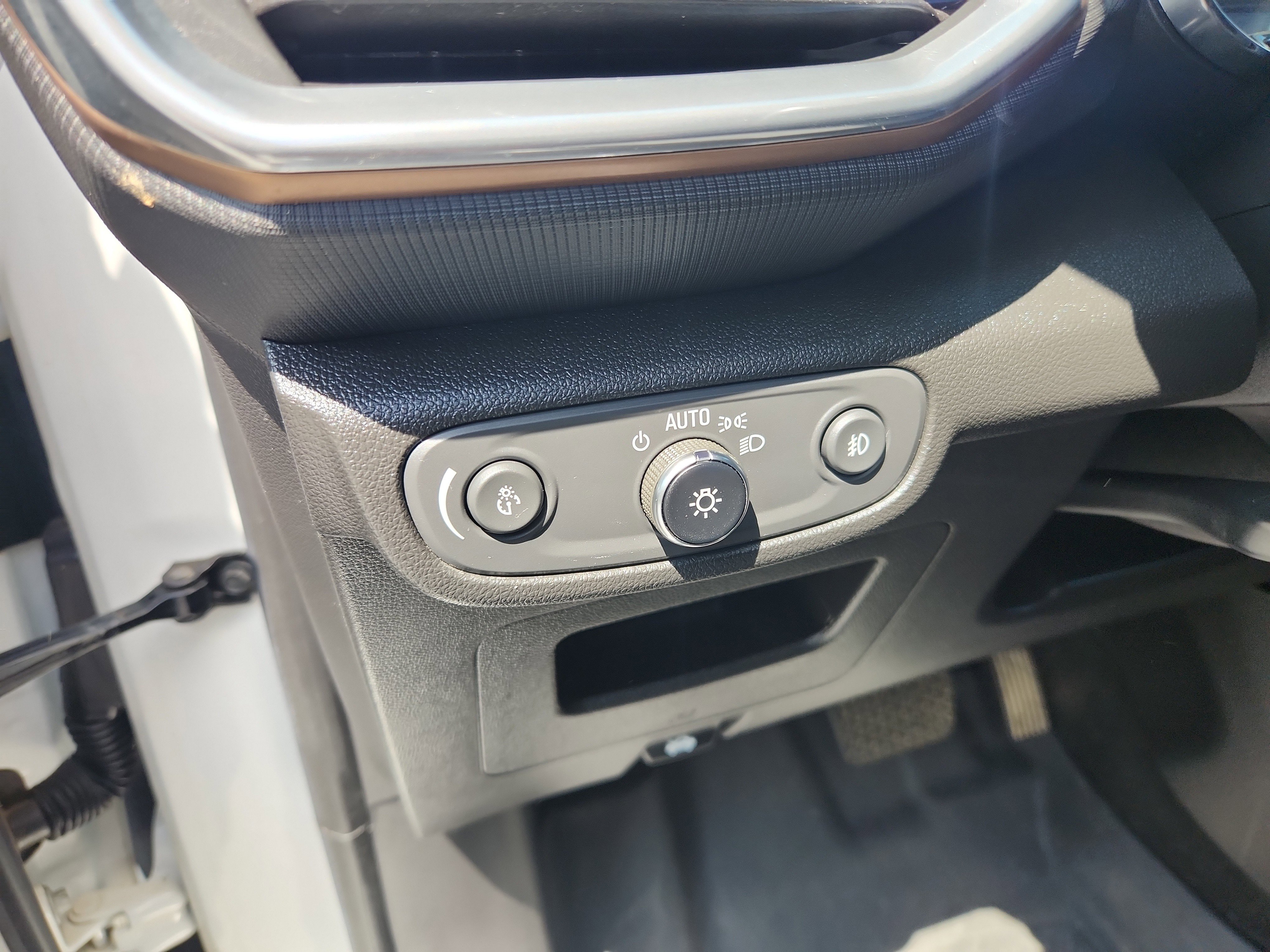 Used 2023 Chevrolet TrailBlazer ACTIV FWD image 27