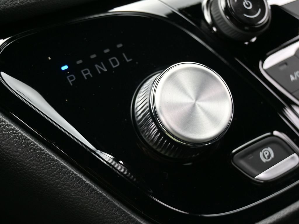 New 2026 Chrysler Voyager LX image 18