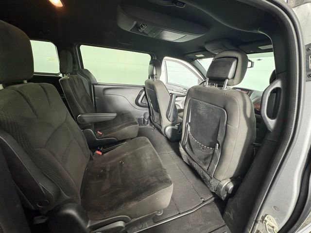 Used 2017 Dodge Grand Caravan SE image 10