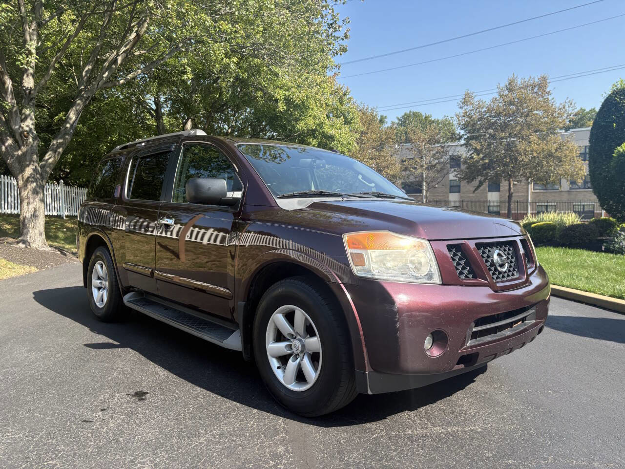 Used 2013 Nissan Armada SV image 3