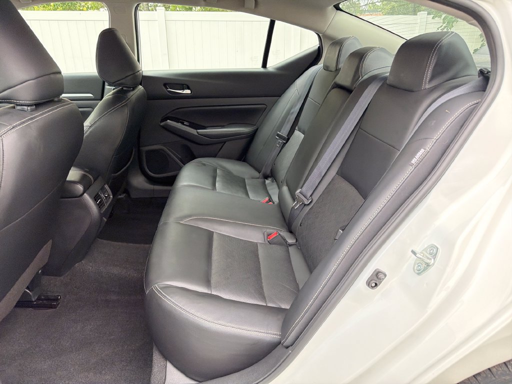Certified 2024 Nissan Altima 2.5 SL FWD image 29