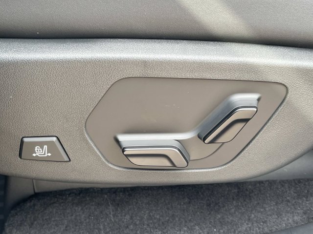New 2027 Hyundai Santa Fe Calligraphy FWD image 19