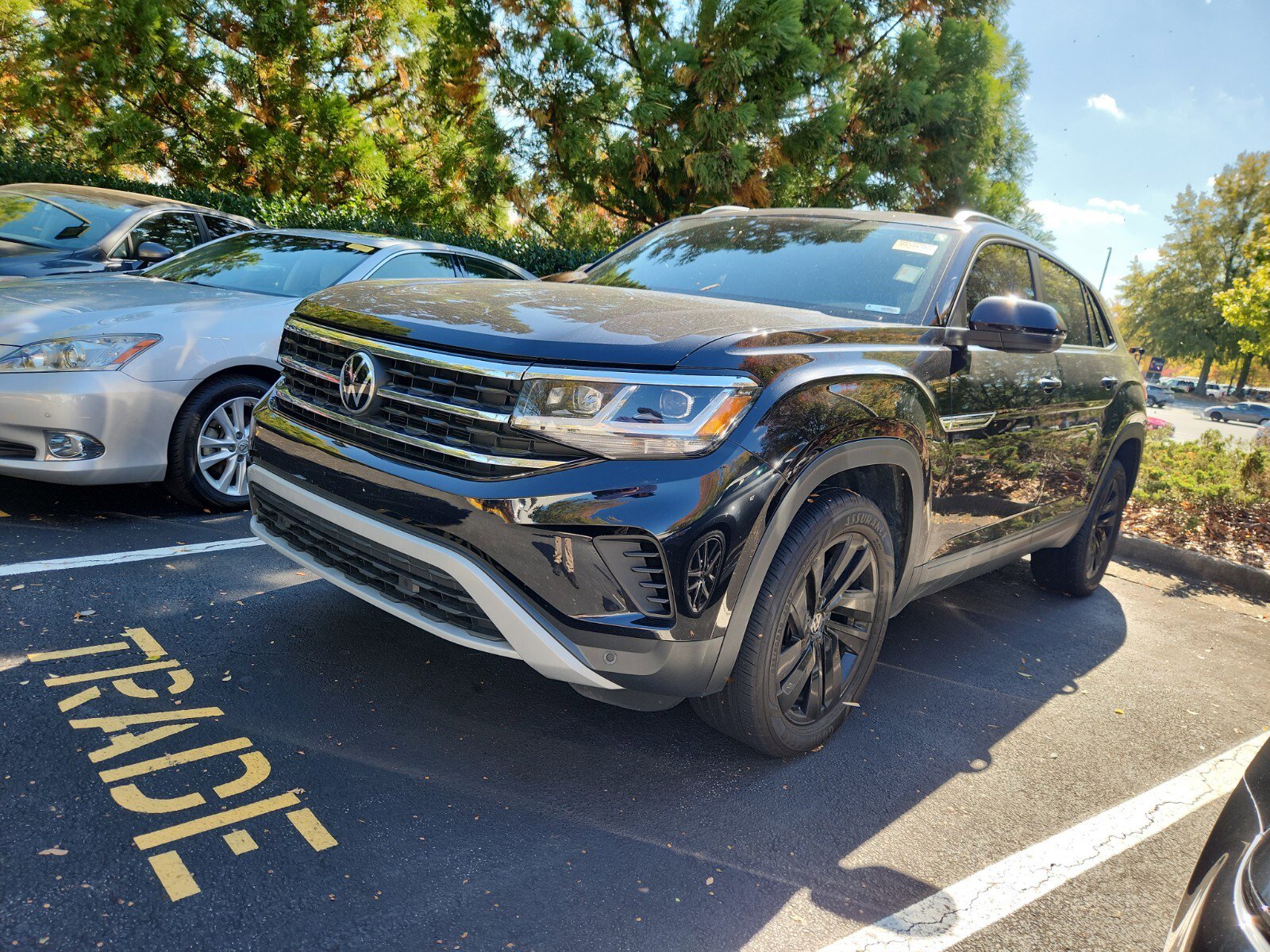 Used 2022 Volkswagen Atlas Cross Sport SE
