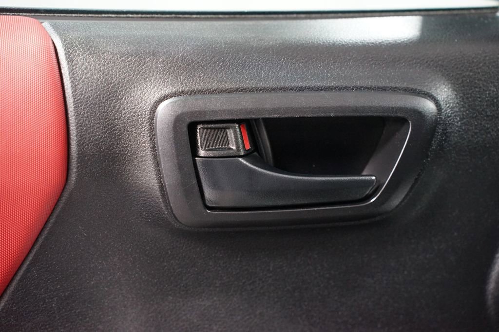 Certified 2023 Toyota Tacoma SR5 image 30