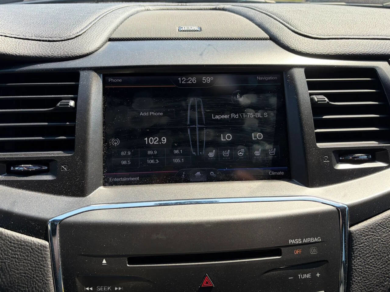 Used 2013 Lincoln MKS AWD image 16