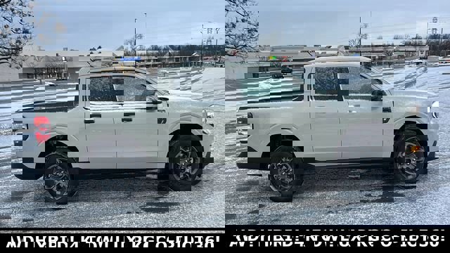 New 2025 Ford Maverick XLT w/ Equipment Group 301A image 26