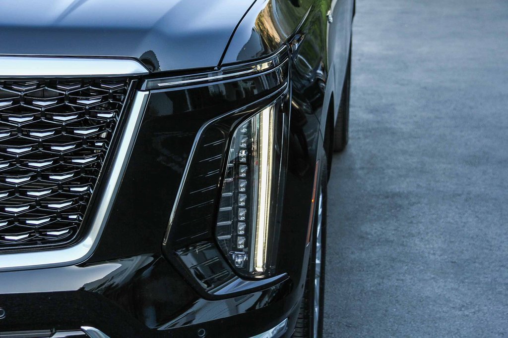 Used 2026 Cadillac Escalade Luxury image 10