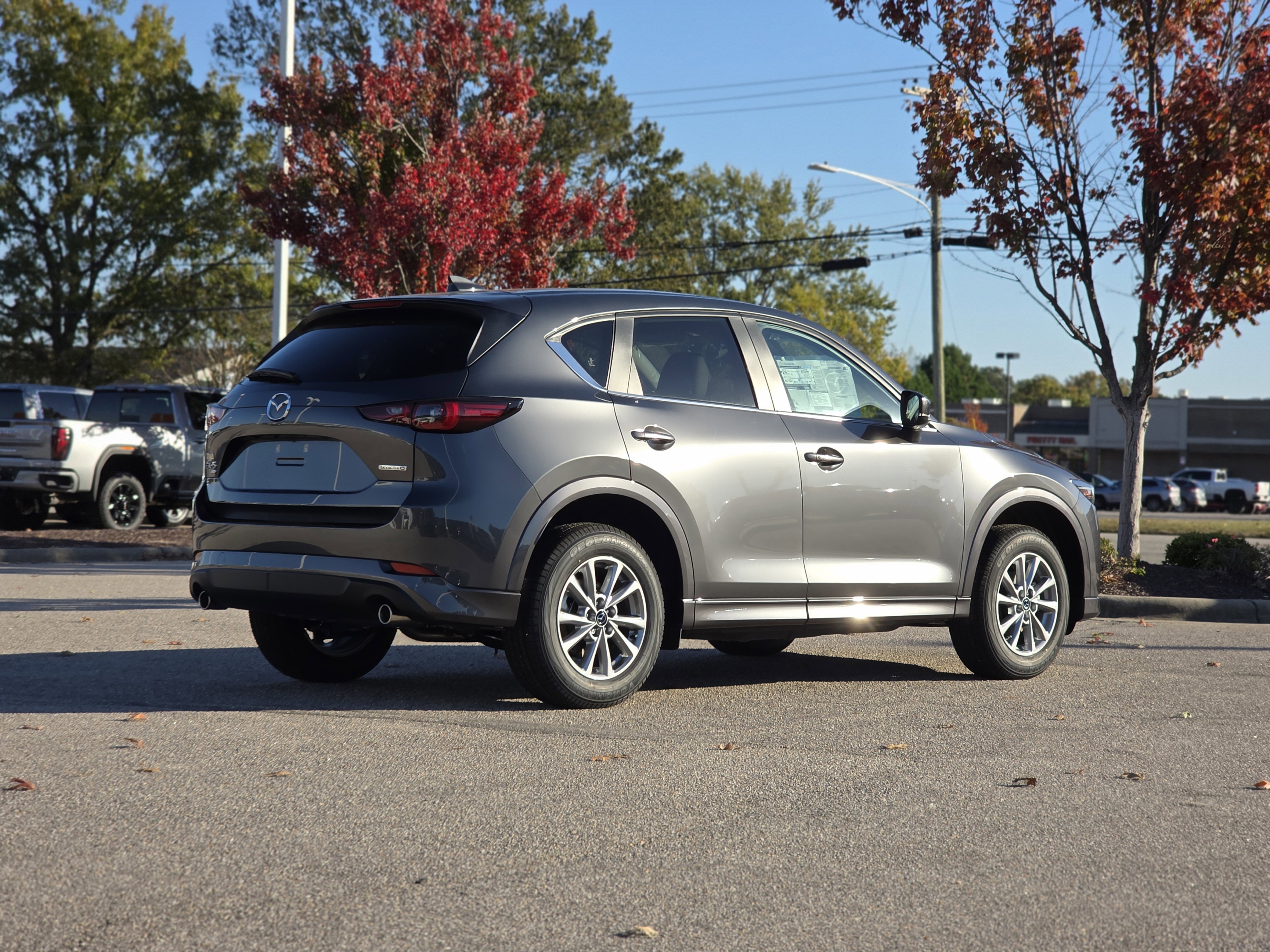 New 2025 MAZDA CX-5 AWD 2.5 S w/ Select Package image 7