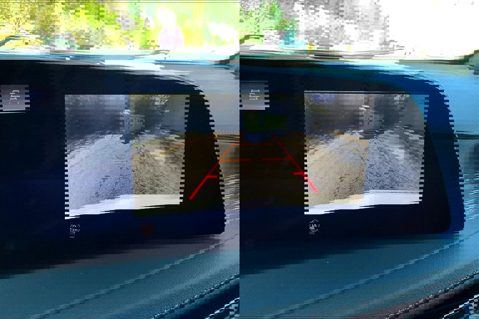 Used 2024 Cadillac XT4 Premium Luxury w/ Technology Package image 22