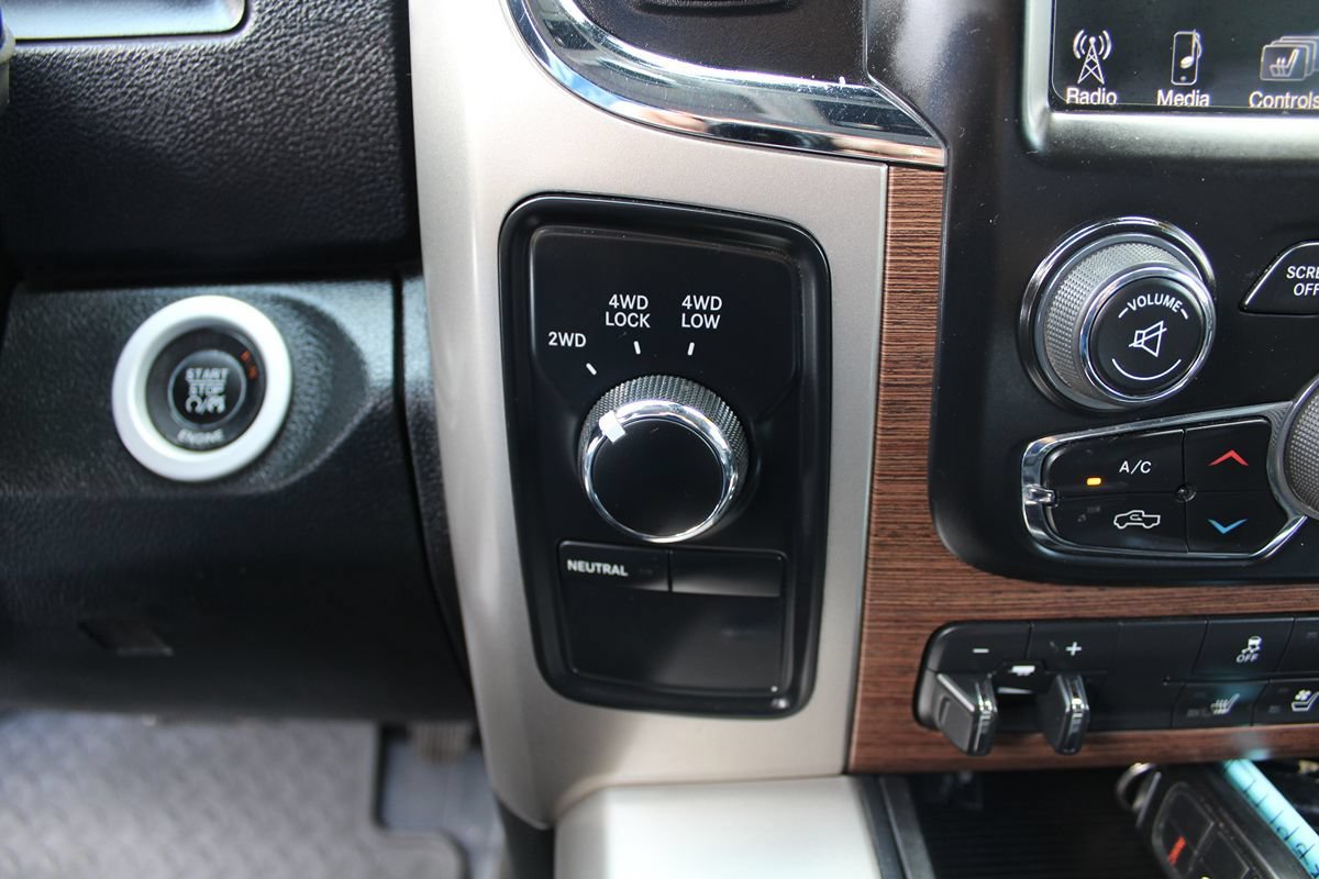 Used 2015 RAM 2500 Laramie AWD/4WD image 31