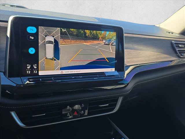 New 2026 Volkswagen Atlas SEL Premium R-Line image 13