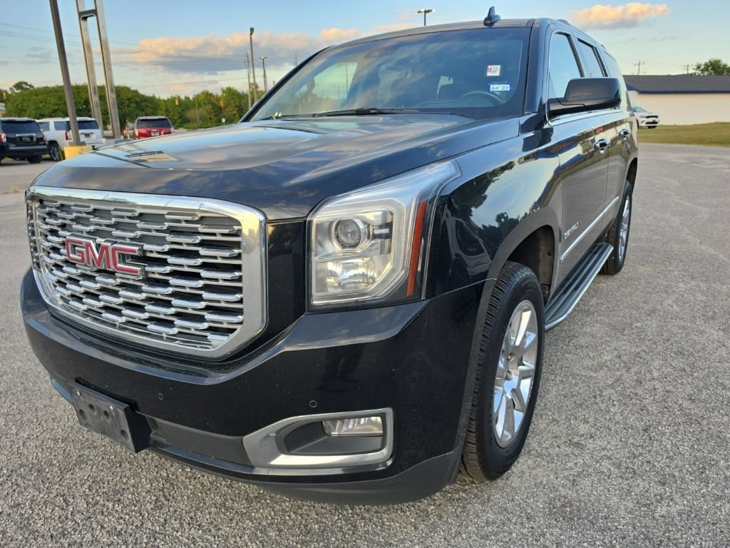 Used 2018 GMC Yukon Denali w/ Open Road Package RWD image 2