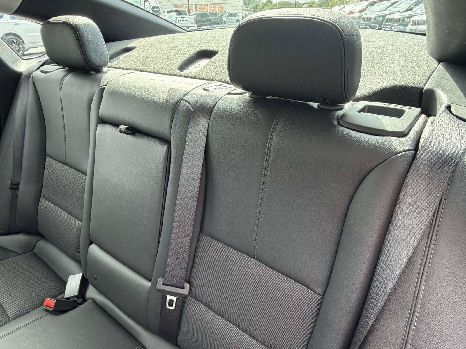 Used 2019 Chevrolet Impala LT FWD image 29