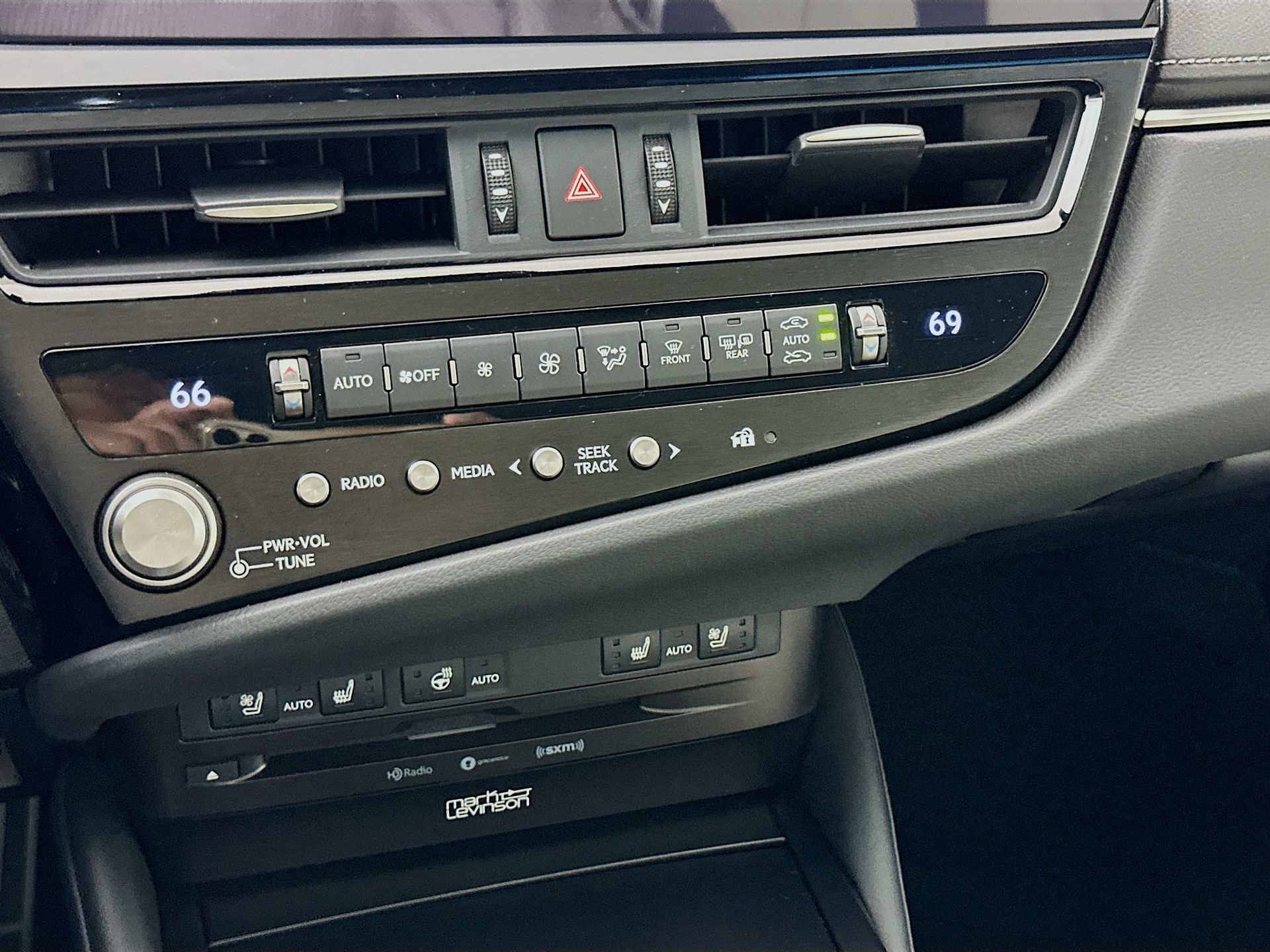 Used 2022 Lexus ES 350 F Sport FWD image 17