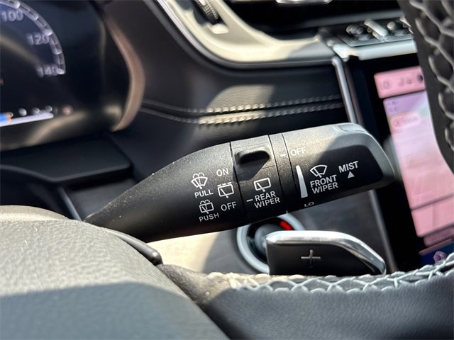 New 2025 Jeep Grand Cherokee Limited w/ Black Appearance Package image 20