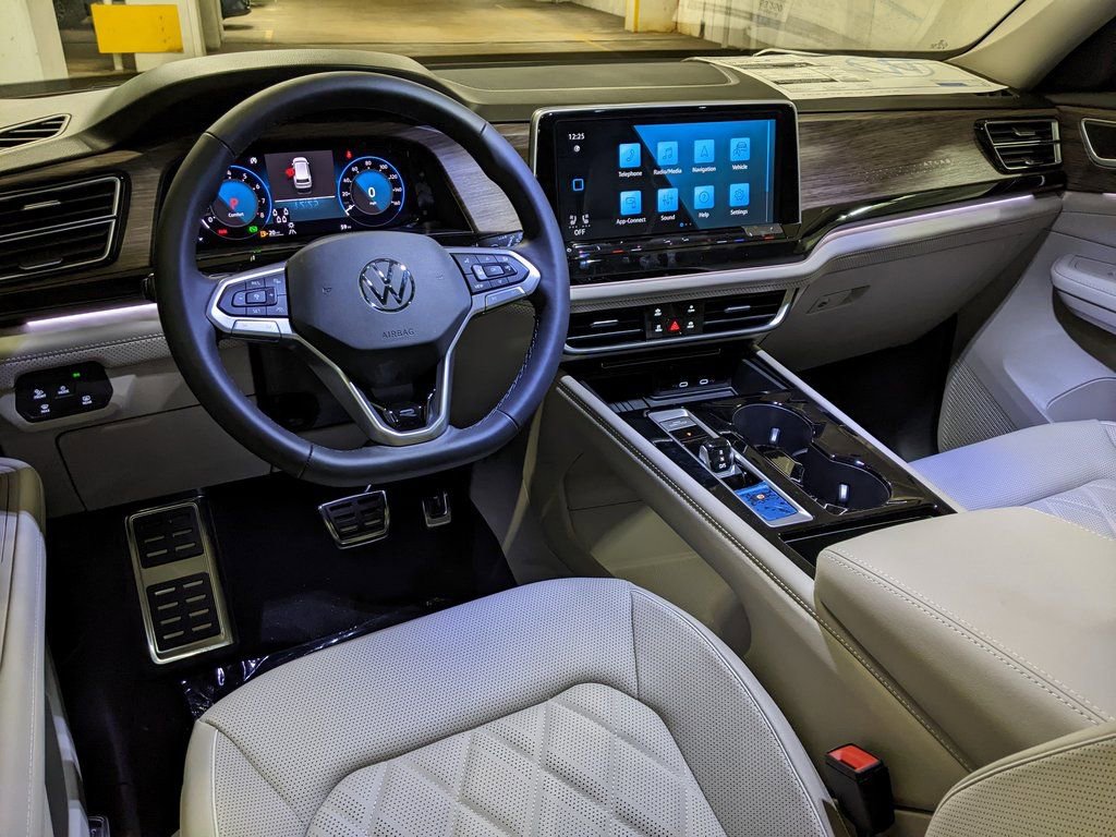 New 2026 Volkswagen Atlas SEL Premium R-Line image 12
