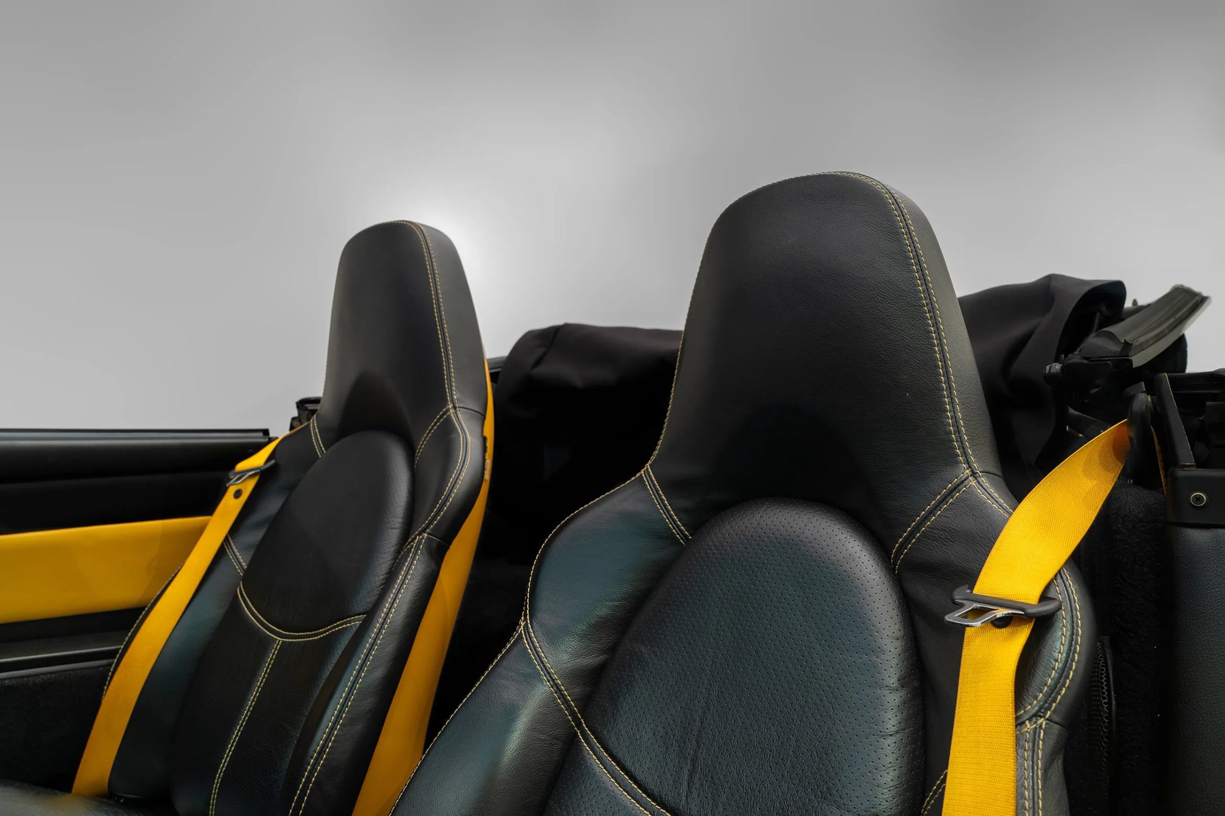 Used 1995 Porsche 911 Cabriolet image 14
