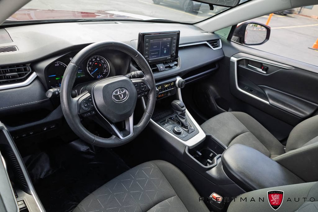 Used 2022 Toyota RAV4 XLE w/ Convenience Package AWD/4WD image 20