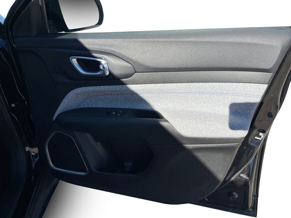 Used 2023 Jeep Compass Latitude w/ Convenience Group image 17