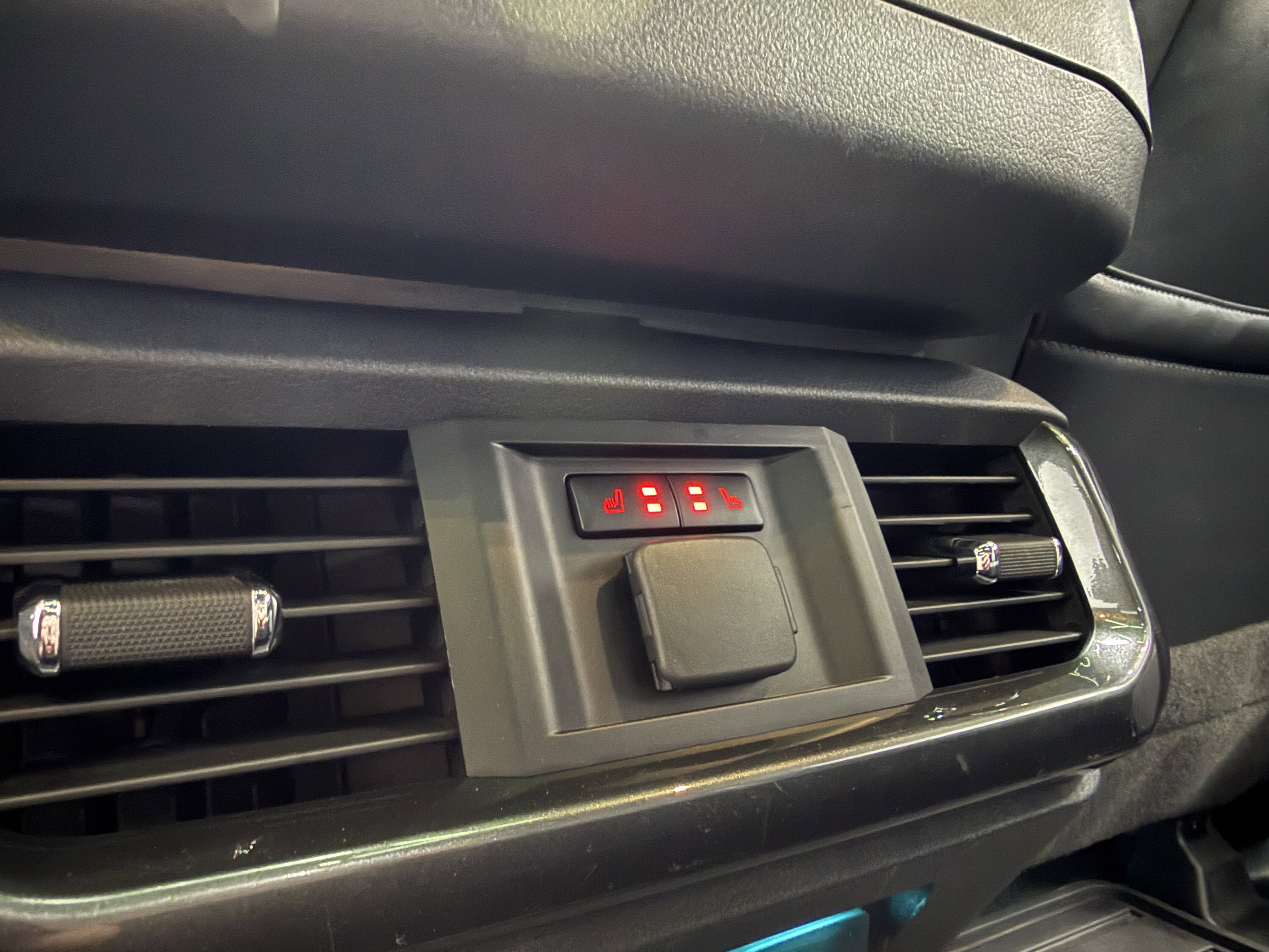 Used 2023 Ford F150 Tremor w/ Equipment Group 402A High image 28