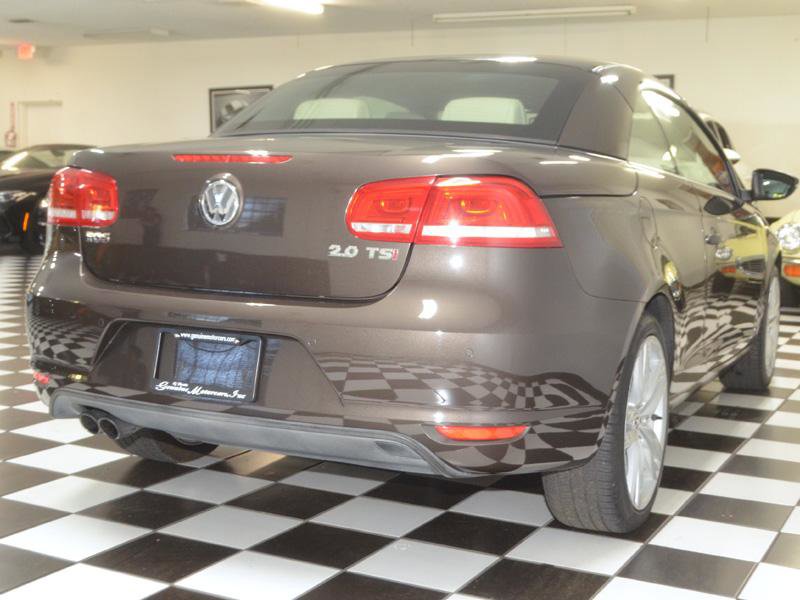 Used 2014 Volkswagen Eos Executive image 9