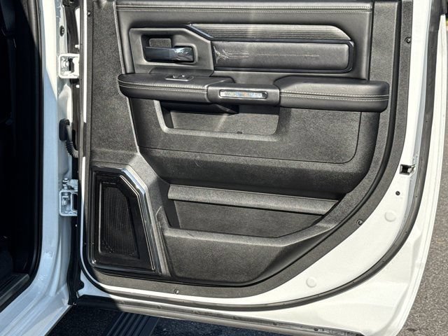 Certified 2024 RAM 3500 Limited w/ Night Edition AWD/4WD image 19