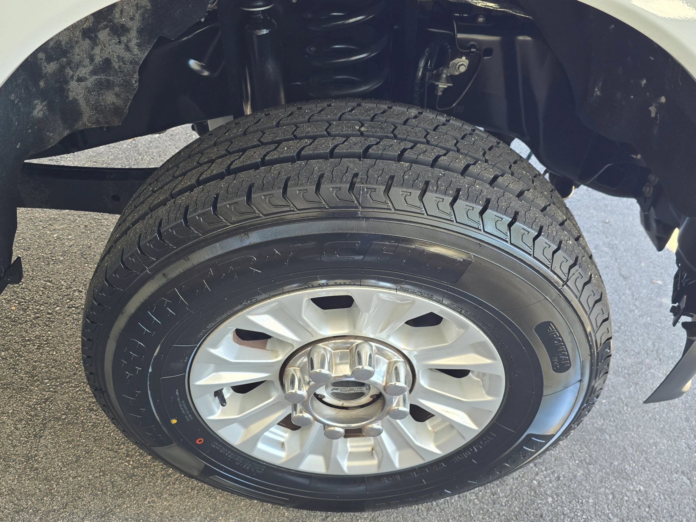 Used 2022 Ford F250 XLT w/ XLT Value Package image 32