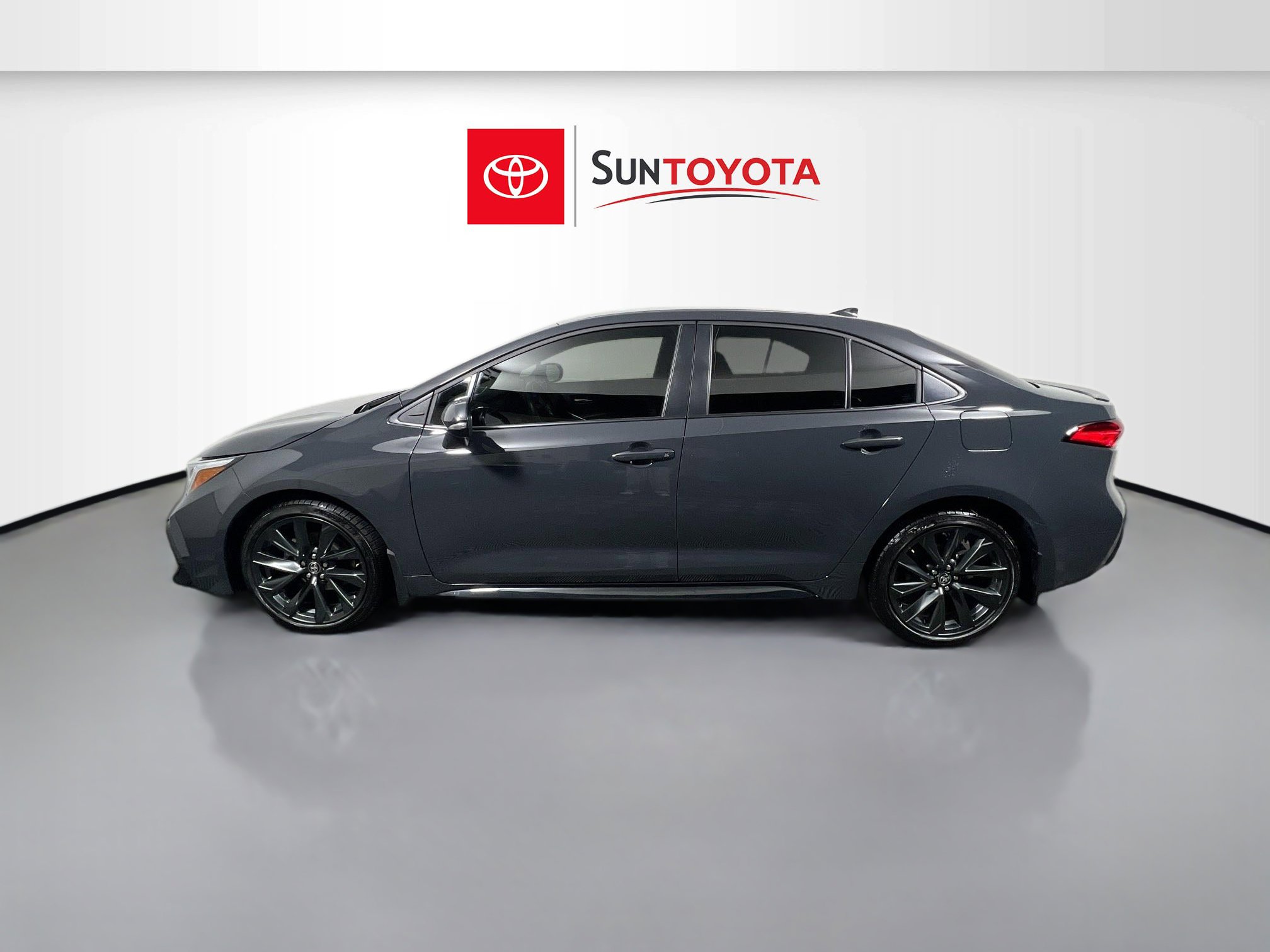 Used 2025 Toyota Corolla SE image 7