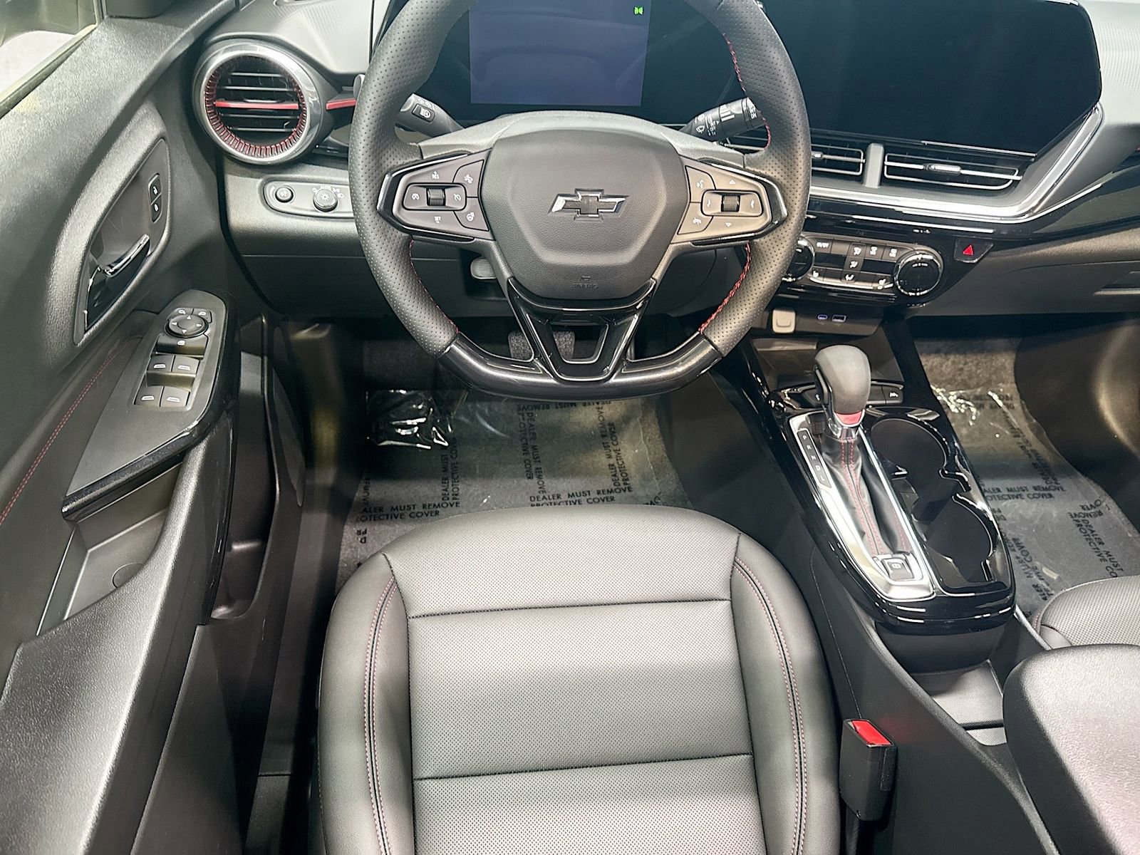 New 2026 Chevrolet Trax RS w/ Sunroof Package FWD image 25
