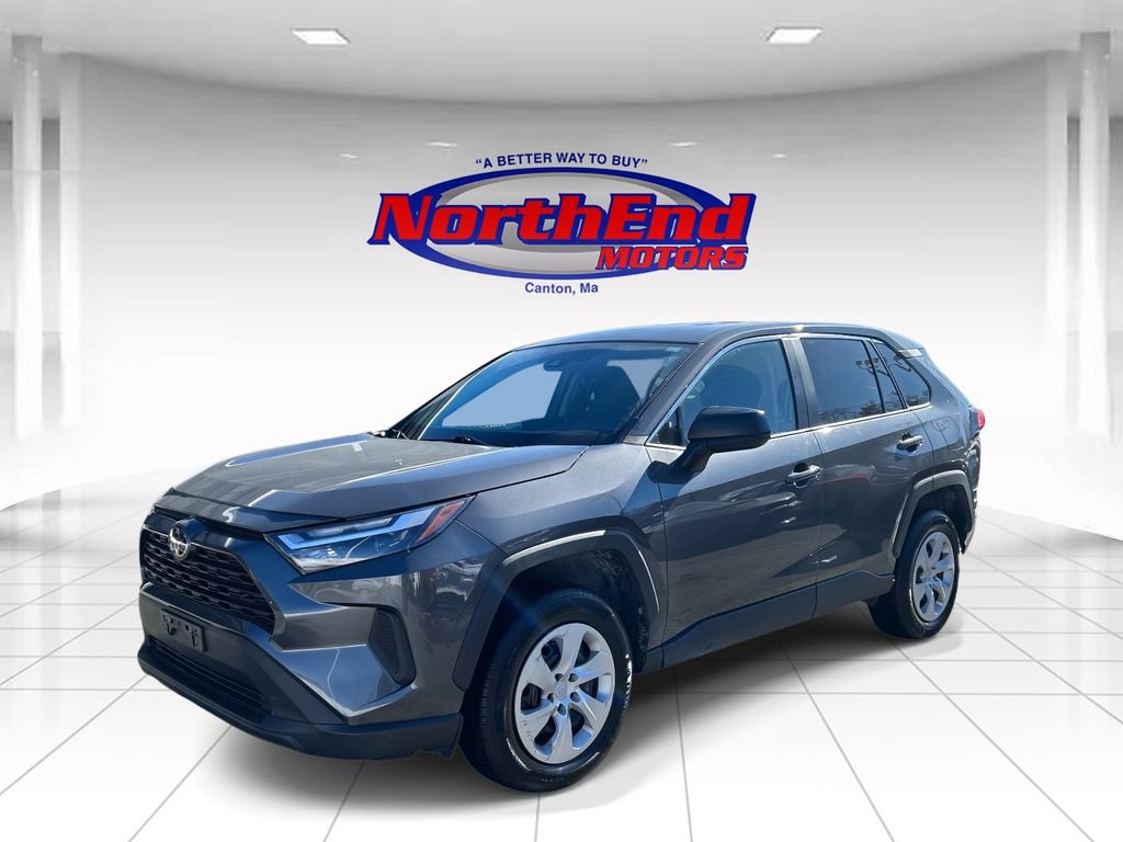 Used 2024 Toyota RAV4 LE image 7