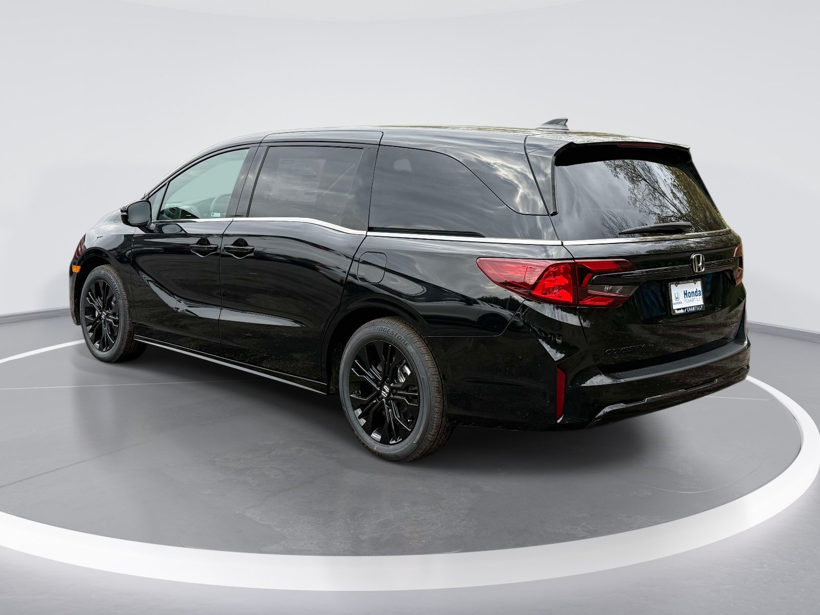 New 2027 Honda Odyssey Sport-L image 4