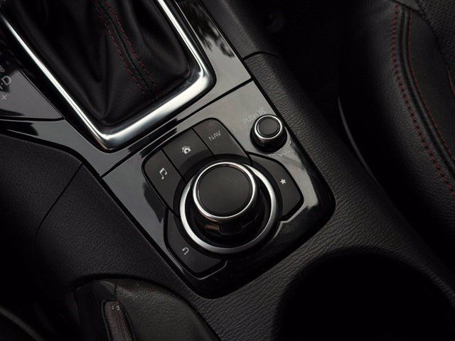 Used 2014 MAZDA MAZDA3 s Grand Touring w/ Technology Package FWD image 34